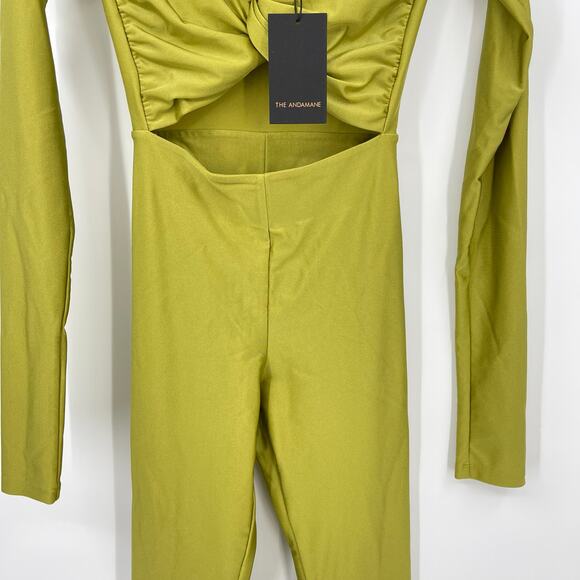 The Andamane | NWT Kendall Off Shoulder Capri Jumpsuit in Kiwi Lycra Catsuit XS - Picture 7 of 14